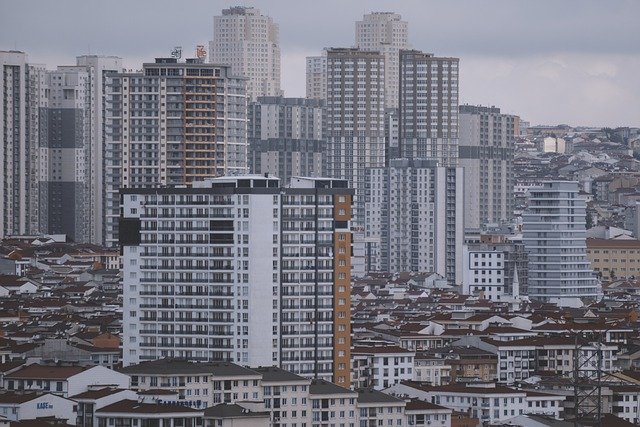 Как купить квартиру и переехать в Турцию: плюсы и минусы иммиграции